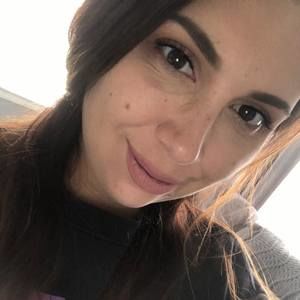 Meet your Posher, Sarah